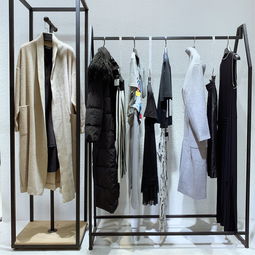 摩安珂2019春夏 輕奢法式摩登風(fēng)席卷休閑套裝市場